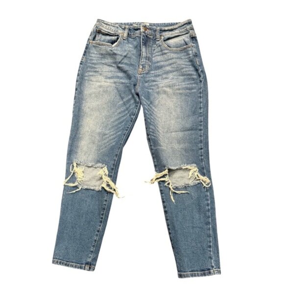 No Boundaries Distressed Denim Jeans | Ripped Knees | Juniors Size 11 - Picture 1 of 9